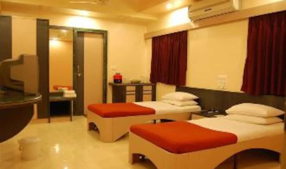 Promo  90  Off  Hotel Surya Malaysia Anaheim Majestic Garden Hotel